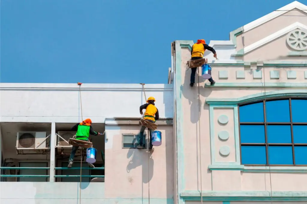 Impermeabilización de edificios: ¿cómo prevenir filtraciones y humedad?